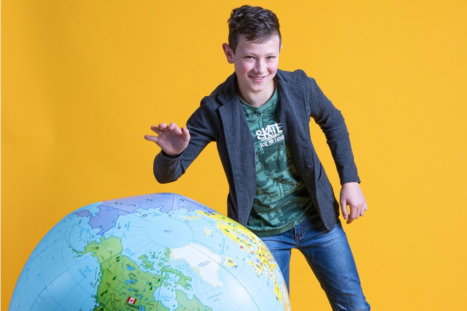 Niels van den Berg (12) uit Helden, voert met WWF actie voor de zeeschildpad 