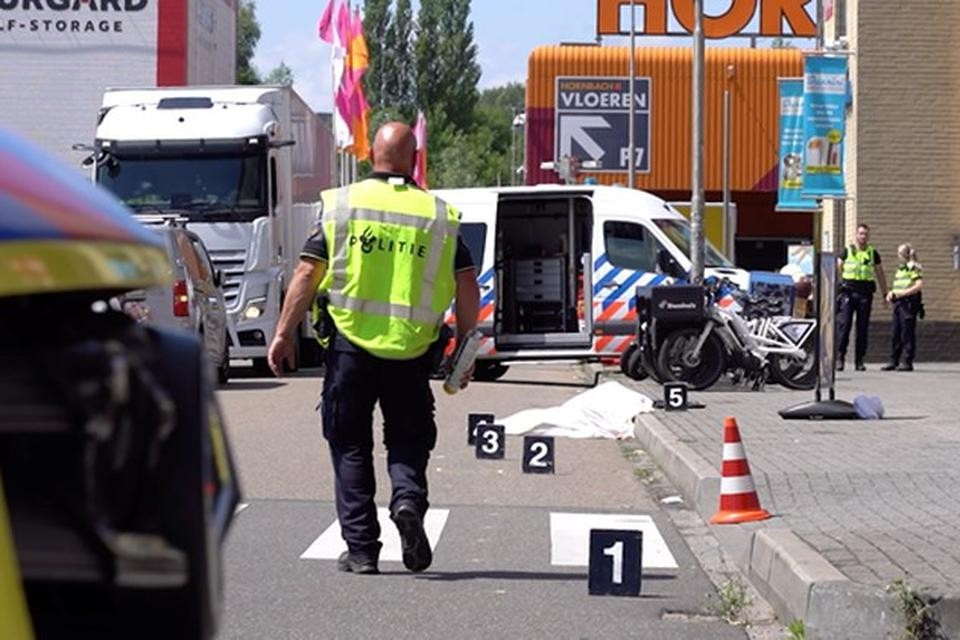 Onderzoek op de plek van het incident in Kerkrade.  