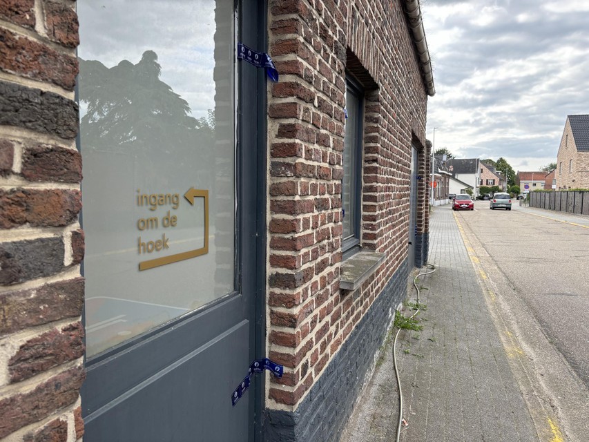 Seksclub House of Pleasure in Kinrooi is al maanden dicht, vanwege de verdenking dat daar sprake was van mensenhandel.