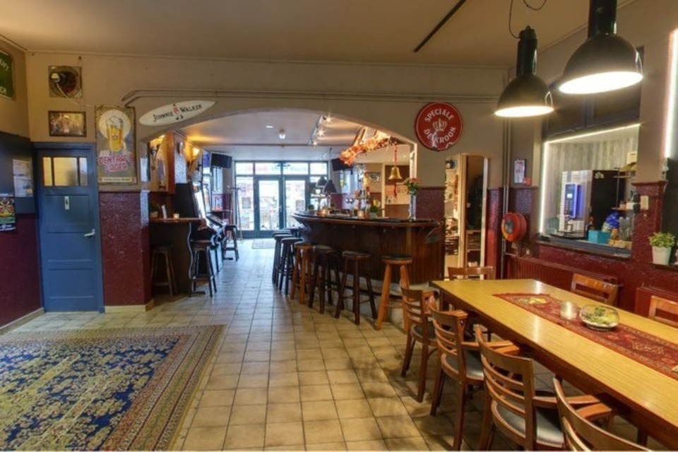 Café Ut Midde in Blerick is al sinds juni gesloten. 