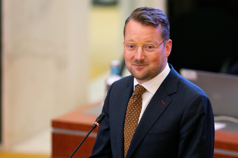 D66-gedeputeerde Maarten van Gaans tijdens de presentatie van het nieuwe bestuurscollege van de provincie Limburg in juni 2021.