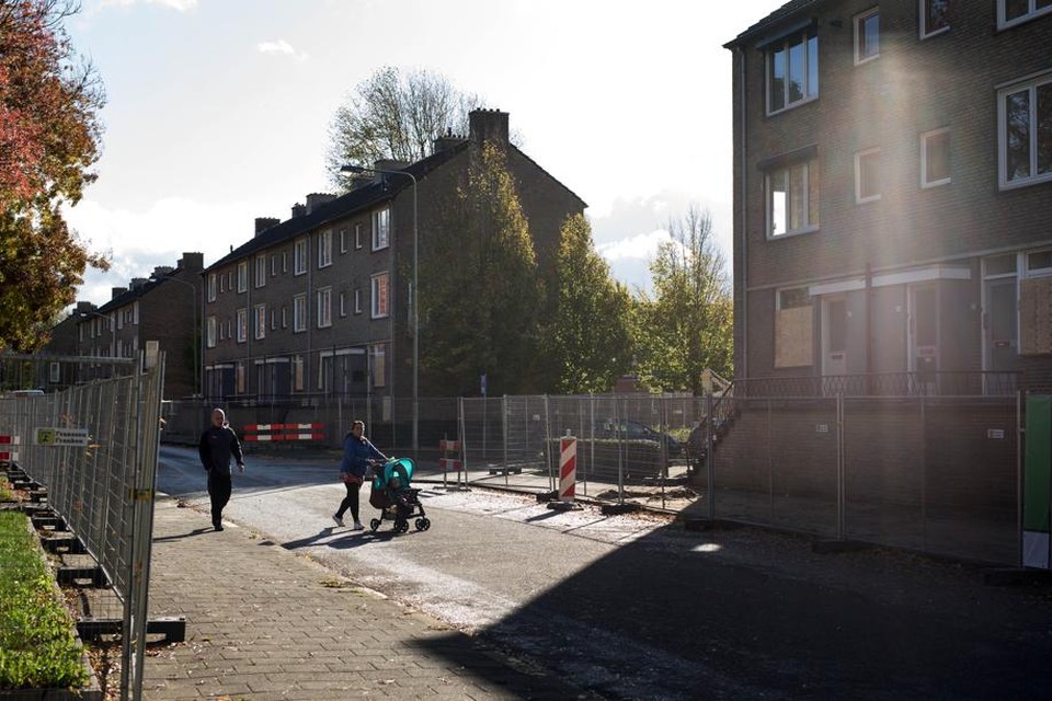 De sterk verouderde woningen in Stadbroek worden vervroegd gesloopt.