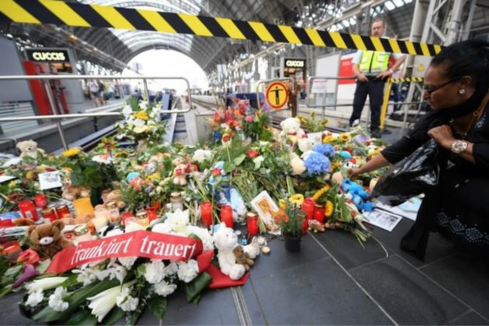 Het incident op het centraal station in Frankfurt bracht heel Duitsland in rep en roer. 