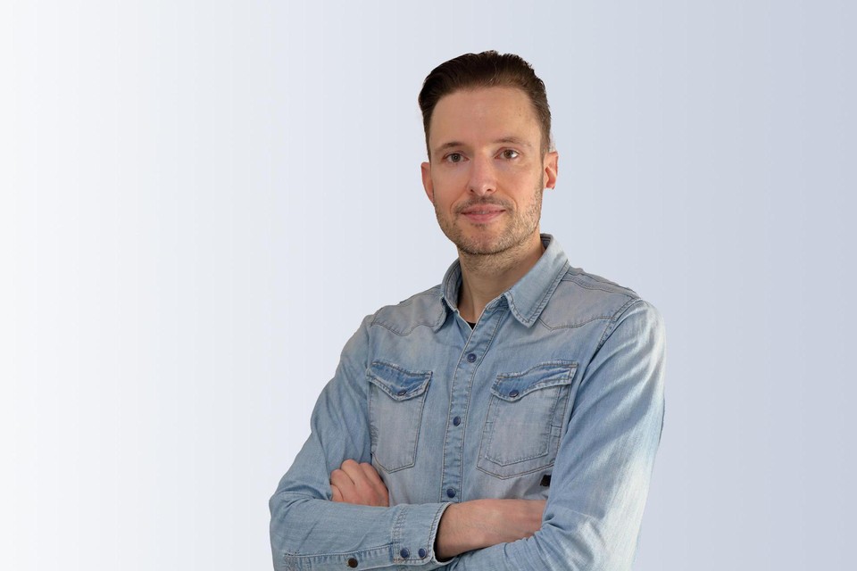 Pascal Cuijpers is docent in het voortgezet onderwijs, publicist en auteur.