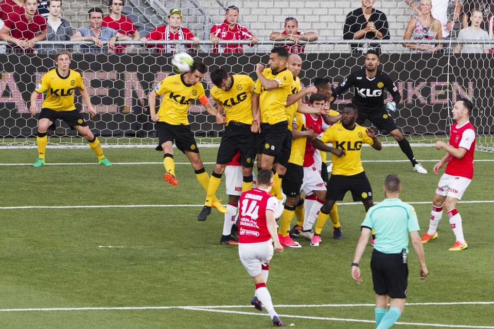 MVV en Roda JC speelden tegen elkaar in de play-offs van het seizoen 2016/2017. 
