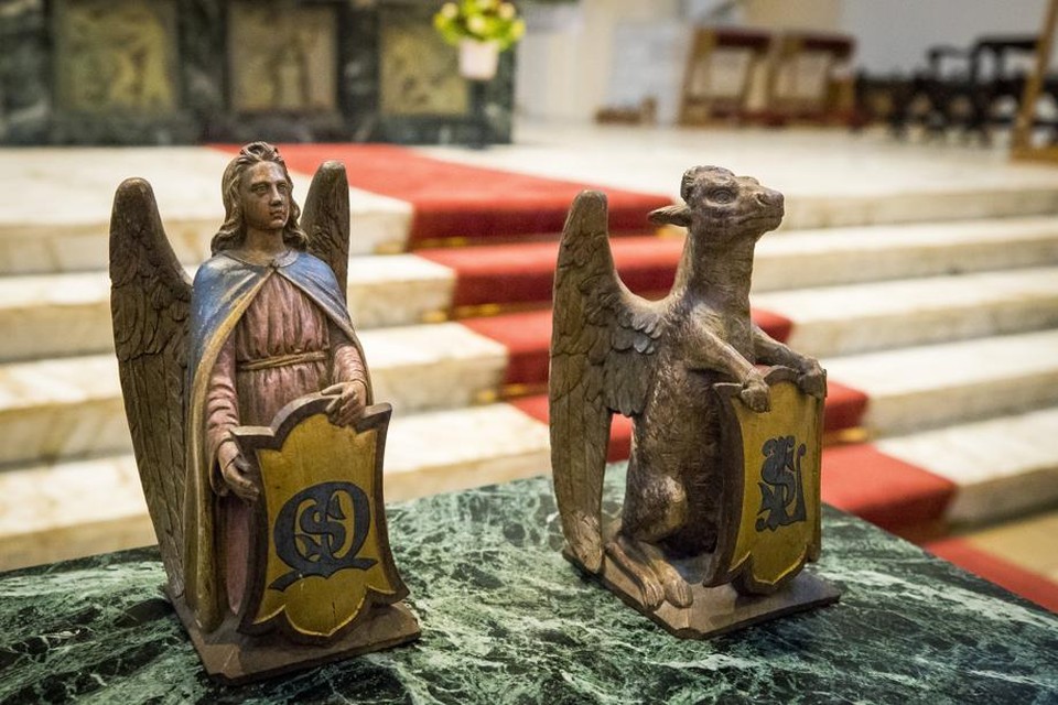  In Baarlo zijn twee van de vier in de jaren 80 gestolen beeldjes terug gekomen.