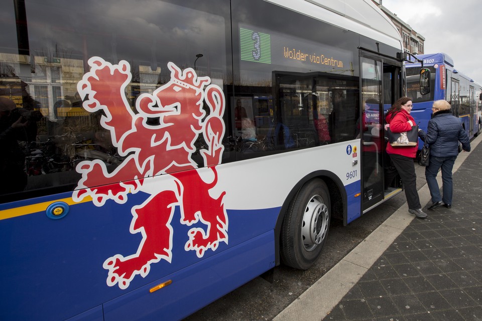 Jongeren uit Valkenburg willen weer een late busverbinding met Maastricht. 