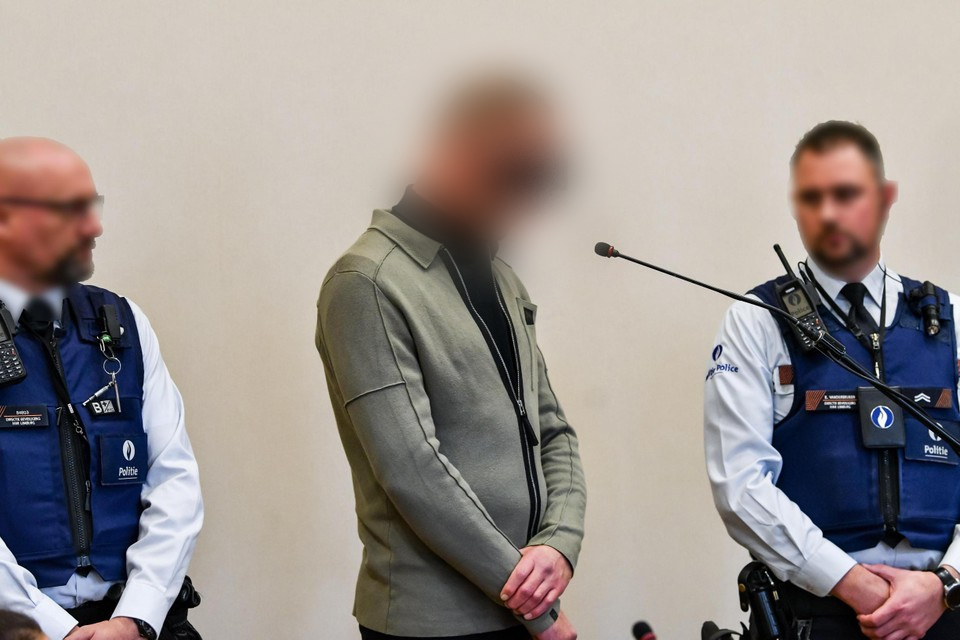 Yvo T. vulde zijn verklaring over het doodschieten van de Belgische agent donderdag aan. 
