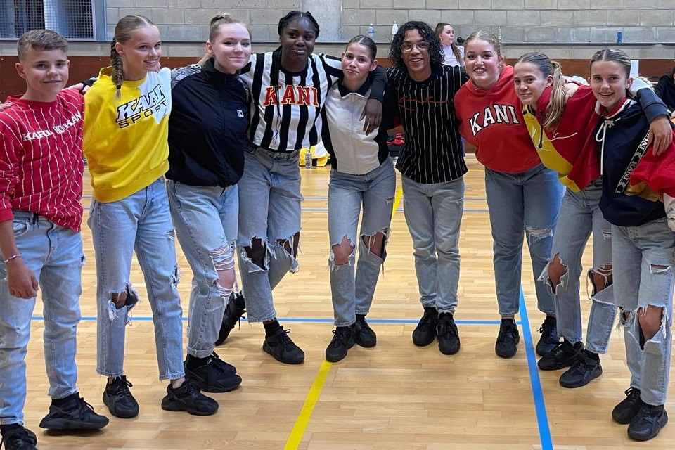 De succesvolle dansers van Fearless.