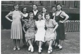 thumbnail: <P>Beesel, circa 1945. De ‘Russische maedjes’ van Beesel werkten als dwangarbeider in Duitsland, waar ze Nederlandse jongens (door de ‘Arbeitseinsatz’) leerden kennen. Zo vonden ze hun weg naar de Beeselse gemeenschap. </P>