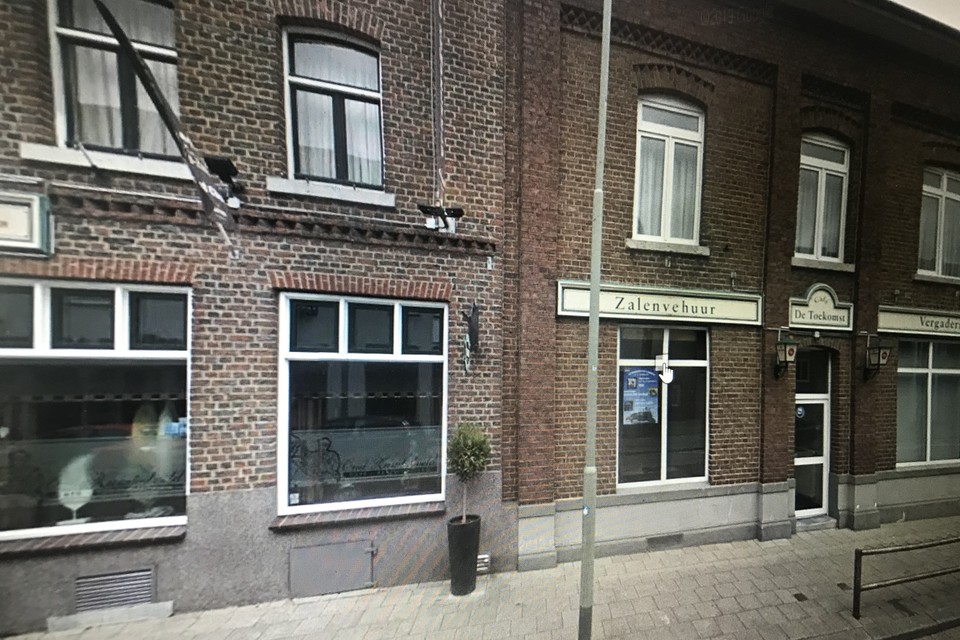 Zalencentrum Oud Zumpelveld gaat in de verkoop. 