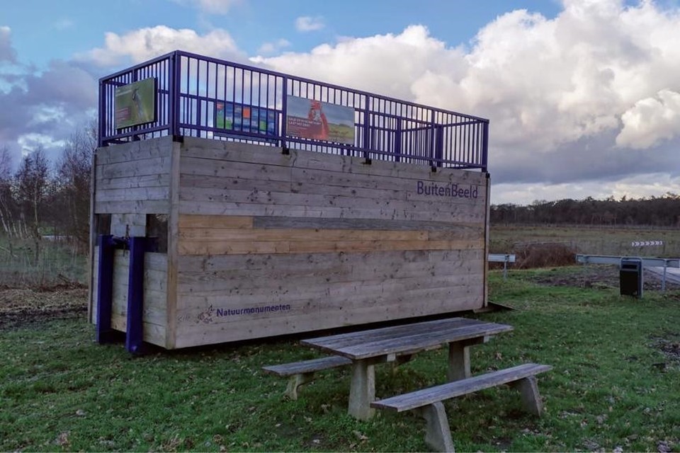Het mobiel uitkijkplatform bij de Tungelroyse Beek. 