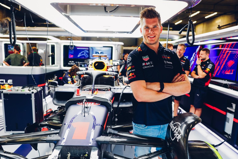 Rudy van Buren is simulator- en ontwikkelingscoureur bij Red Bull Racing.