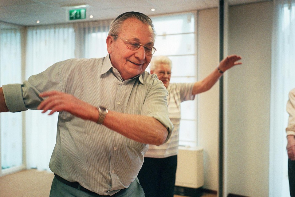 Met trainingen worden ouderen al langer geholpen stabieler door het leven te gaan.  