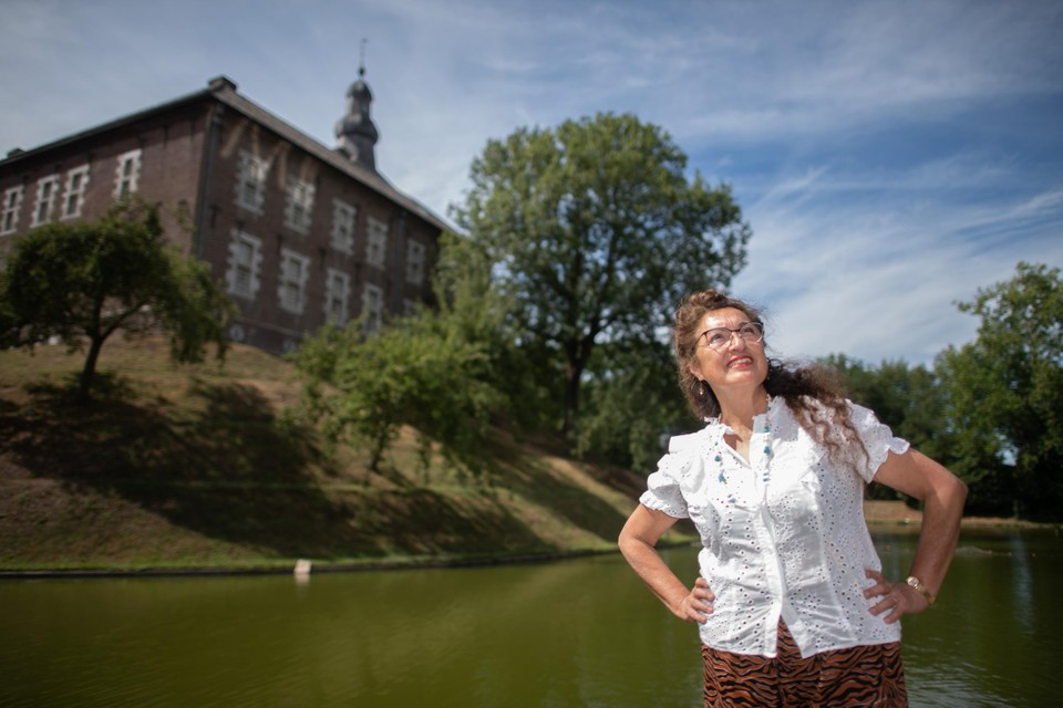 Elisa Castro Ravelo onderzocht onder meer het water van de kasteelgracht in haar woonplaats Limbricht. 
