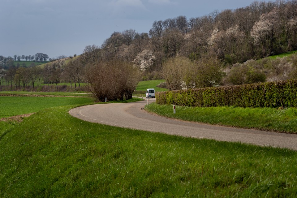 De Ruilverkavelingsweg tussen Ubachsberg en Wijlre. 