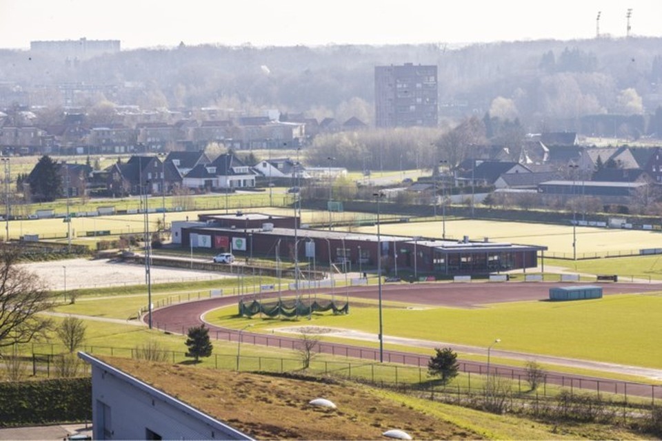 De Venlose hockeyclubs willen fuseren en volgend seizoen op sportpark Vrijenbroek spelen. 