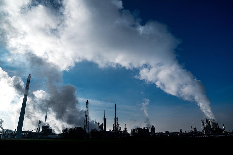 Industriecomplex Chemelot in Geleen, met bedrijven als Sabic, OCI en Arlanxeo.