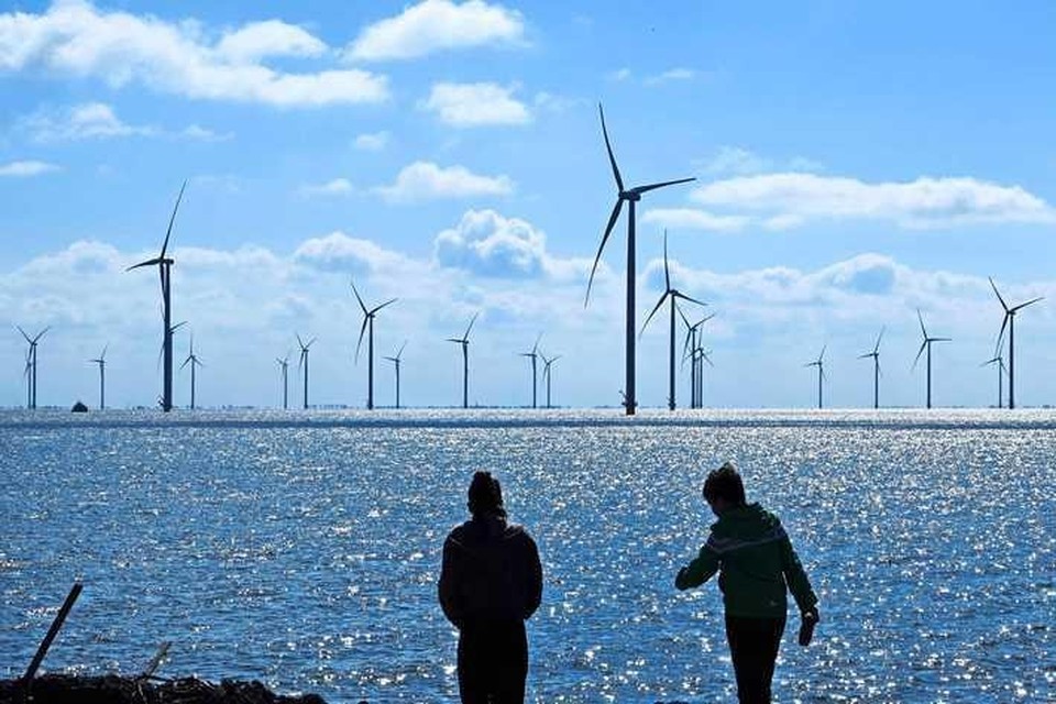 Windenergie bron van waterstof, Noordzee bomvol plannen. 