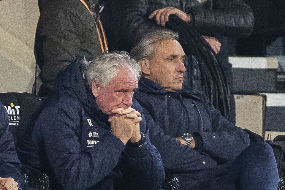 Robert Maaskant (r) en zijn assistent Raymond Libregts, allebei weg bij VVV. 