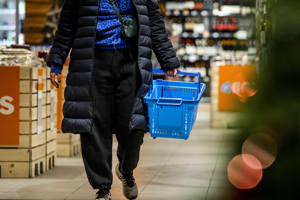 Bij de Albert Heijn in Weert, Nederweert en Heythuysen moeten de klanten nog even wachten op de carnavalsspeldjes.