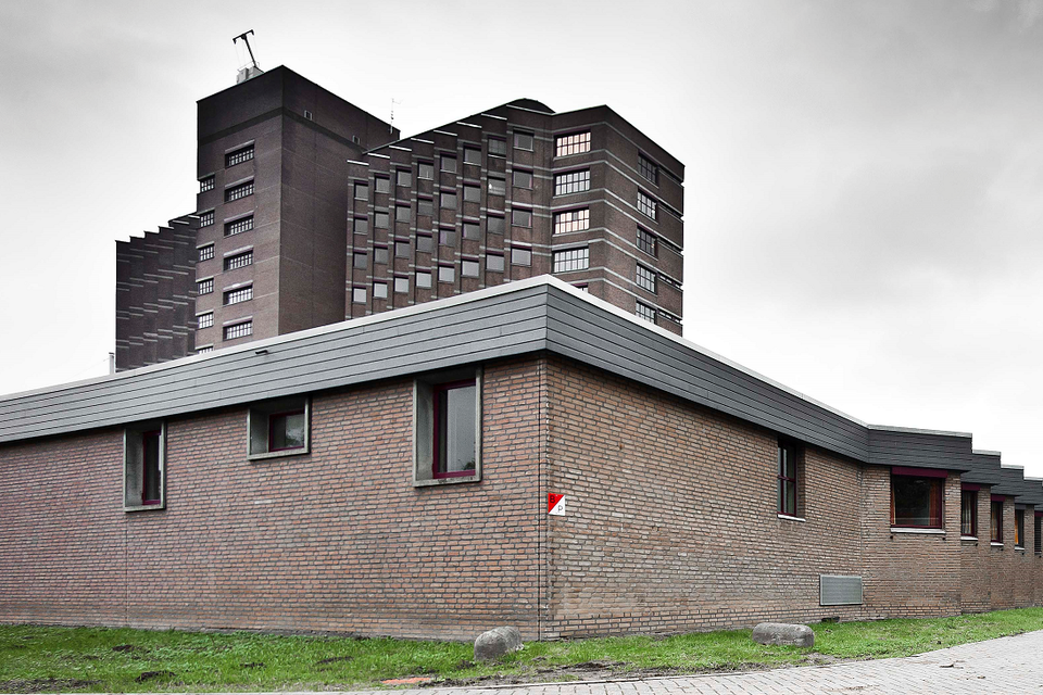 Het asielzoekerscentrum in Limmel, Maastricht op archiefbeeld.