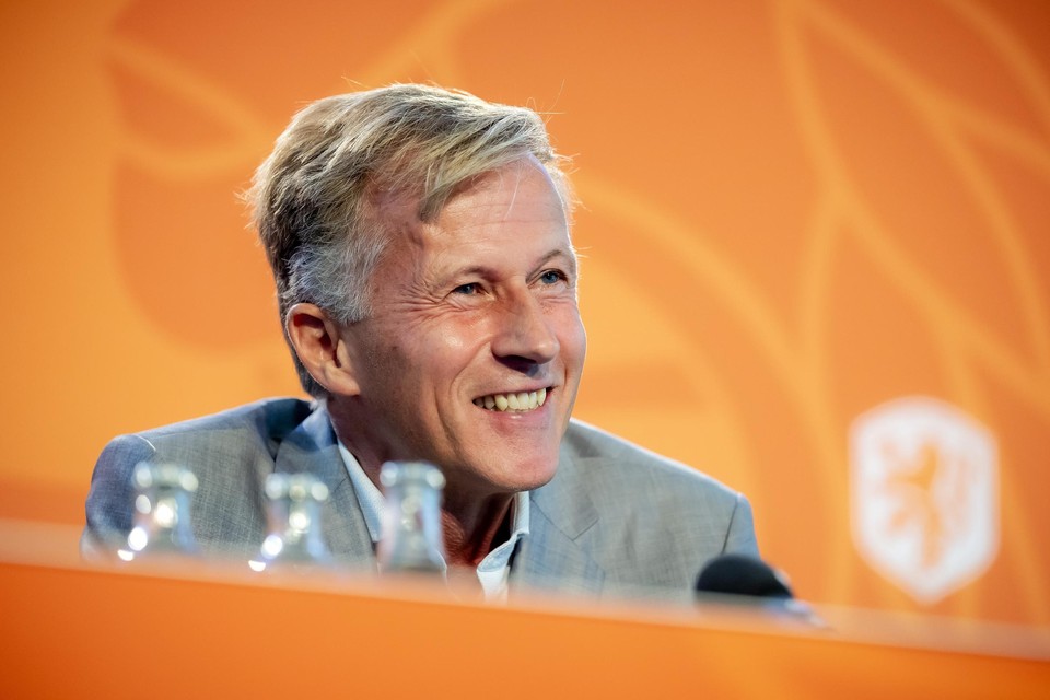 Andries Jonker is aangesteld als bondscoach van de Oranje-vrouwen. 