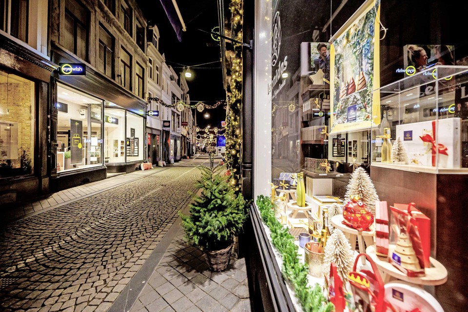 Sinds eind november is het ’s avonds stil op straat, ook in Maastricht. 