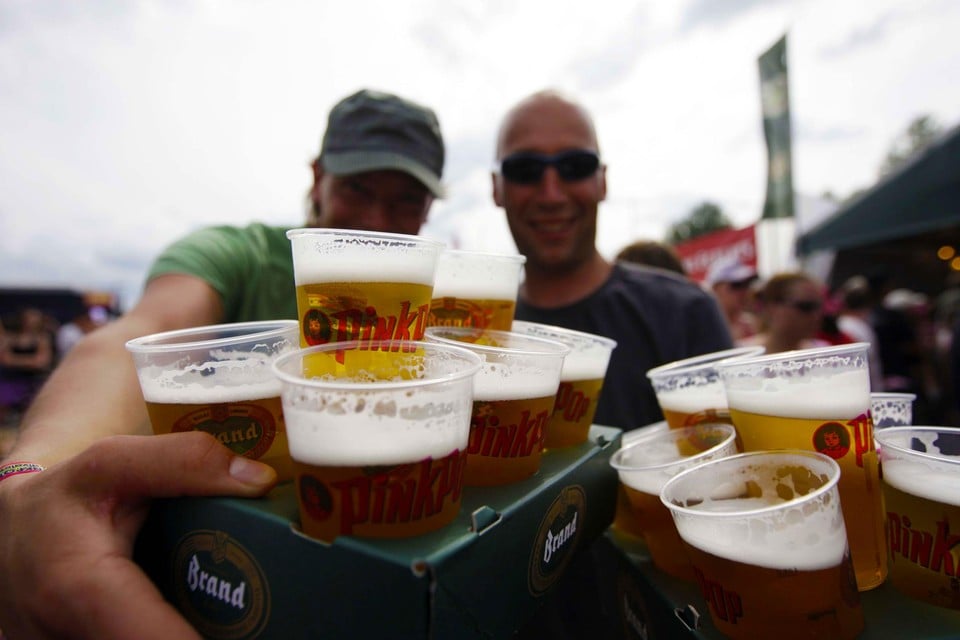 Op Pinkpop betaal je dit jaar 3,20 euro voor een biertje. 