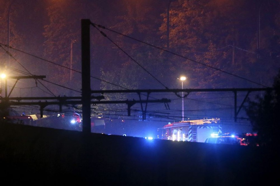 Volgens Het Laatste Nieuws vond het ongeluk plaats op zondagavond om 23.03 uur bij Hermalle-sous-Huy, in de provincie Luik. 