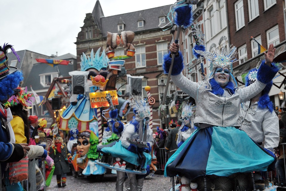 Productie Kalmte verkorten Jocus en Wortelepin gelasten alle carnavalsactiviteiten af, ... - De  Limburger Mobile