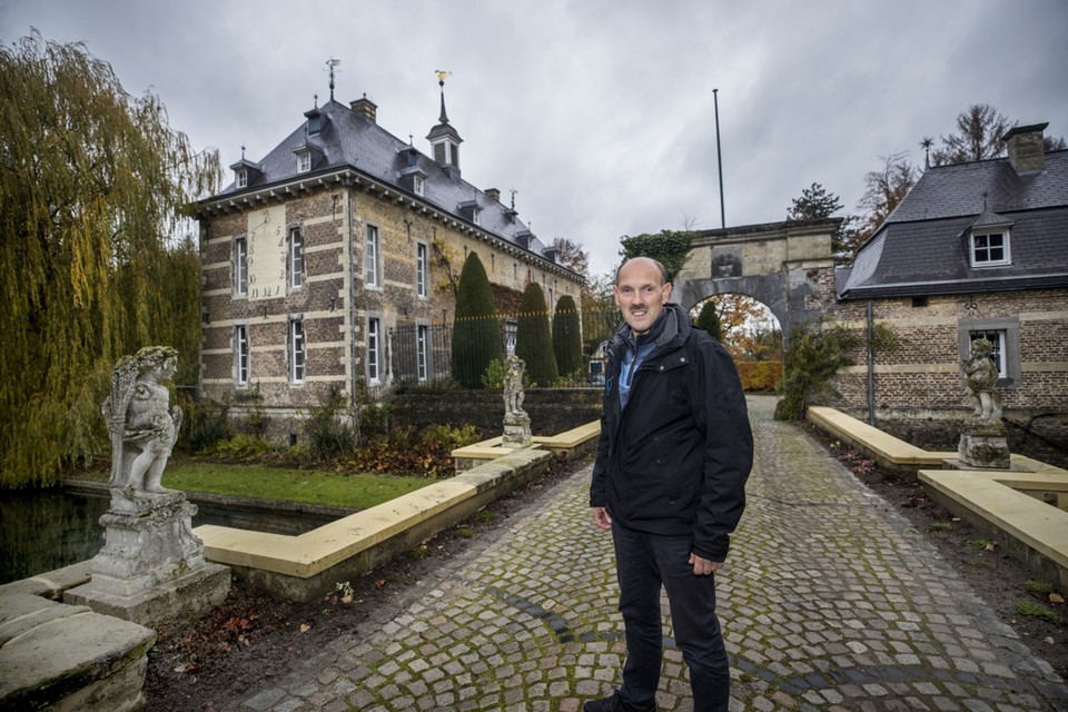 Leon Hupperichs bij kasteel Wijlre: ‘Ik zie vooral hoeveel werk en geld in zo’n gebouw zijn gestoken.’ 