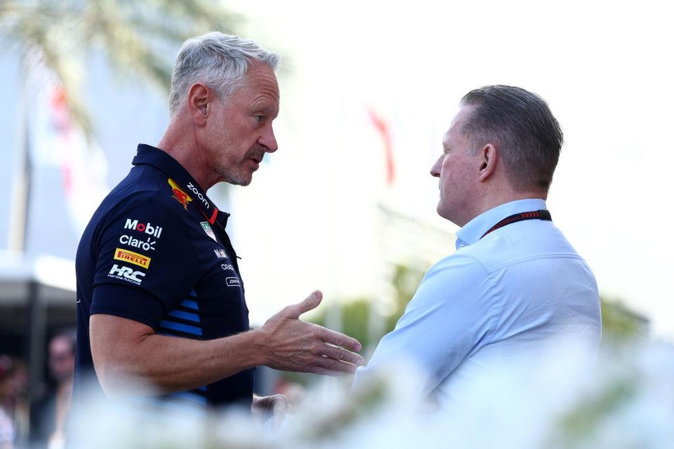 Red Bull Racing-sportief directeur Jonathan Wheatley en Jos Verstappen aan het woord.