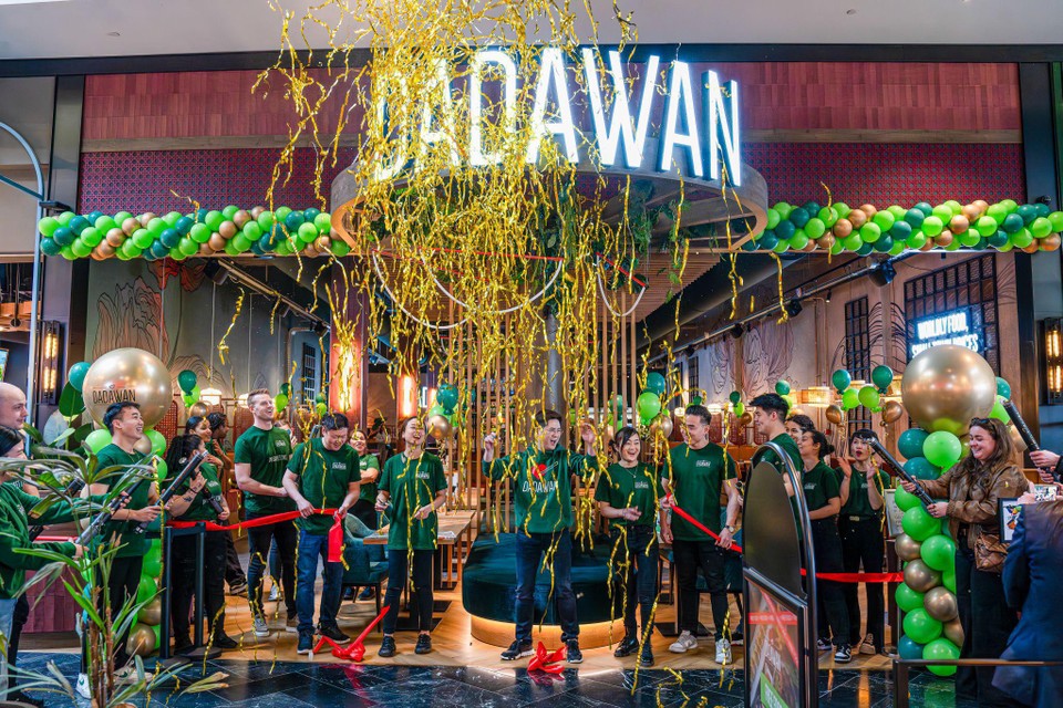 Opening van de nieuwe locatie van Dadawan in de Nederlandse Westfield Mall in Leidschendam