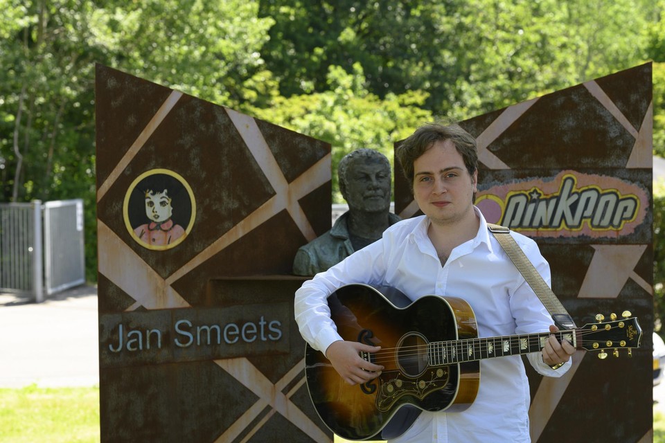 Damiën van Elburg verzorgt de muziek tijdens Noa de Mes op zondag 2 april.