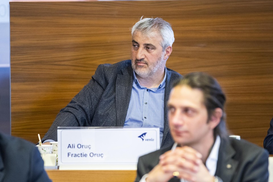 Ali Oruç zit inmiddels als zelfstandig raadslid in de gemeenteraad. Ten tijde van de bekendmaking van het onderzoek zat hij in de raad voor EENLokaal.