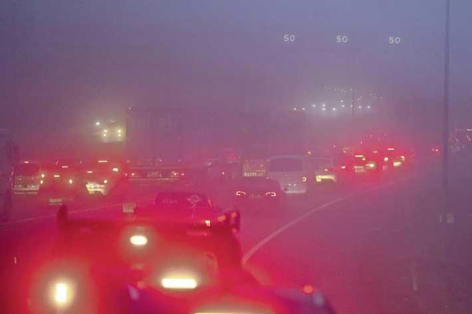 Mist in de ochtendspits. 