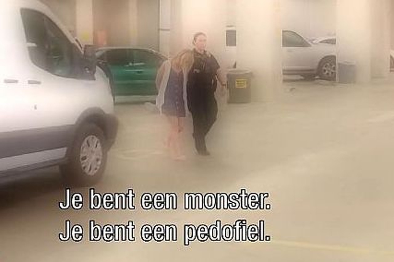 Video: Lerares had seks met leerling, bizar telefoontje onthult haar daden