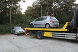 thumbnail: Twee auto's werden in beslag genomen.