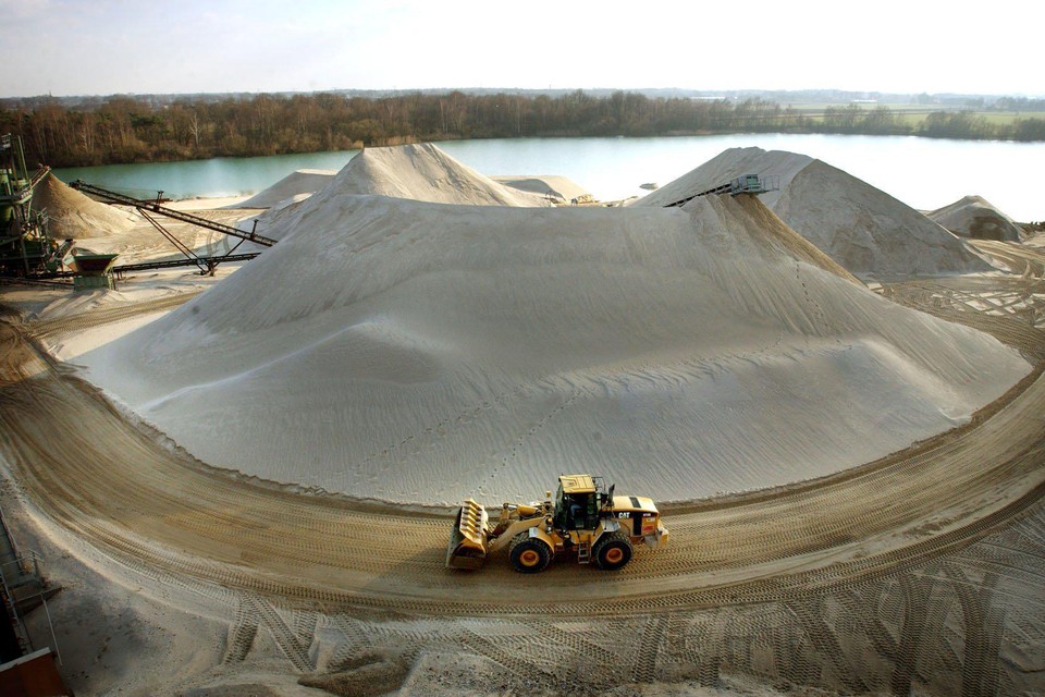 Grind- en zandafgravingen bij De Diepeling in Tienray.