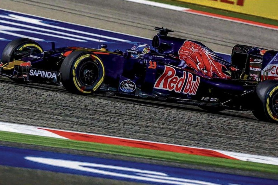 Max Verstappen na de race in Bahrein: „Dit resultaat is beter dan verwacht. We hebben geen fouten gemaakt; het team niet en ik ook niet.” 