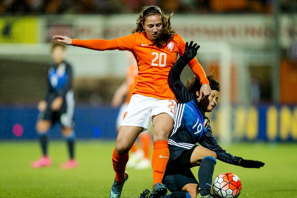 Vanity Lewerissa uit Maastricht tijdens een eerder optreden voor Oranje.