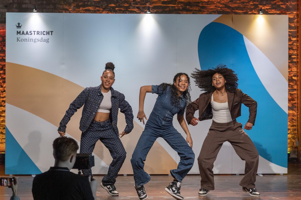 Breakdancegroep Let it Happen uit Meerssen, die al furore maakte in Amerika, geeft een voorproefje op Koningsdag. 