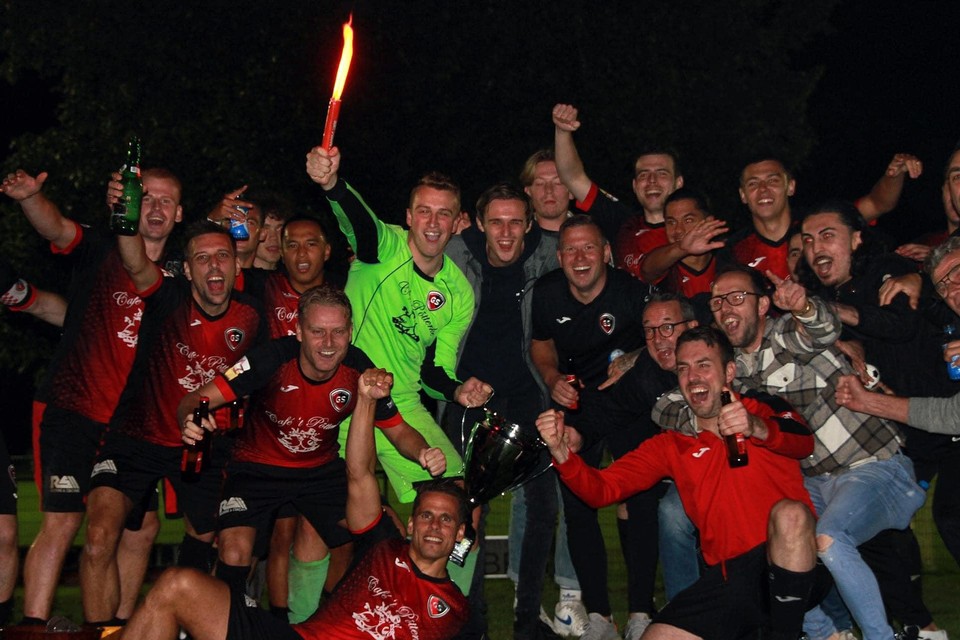 Geusselt Sport won in 2021 de felbegeerde Maastricht Champions Trophy. 