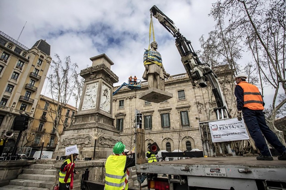 In 2018 werd in Barcelona het standbeeld van de beruchte slavendrijver Antonio Lopez weggehaald.