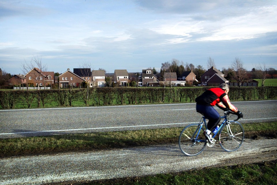 De provinciale weg van De Hut naar De Plank scheidt de gemeenten Eijsden-Margraten van Gulpen-Wittem, lijkt het. 