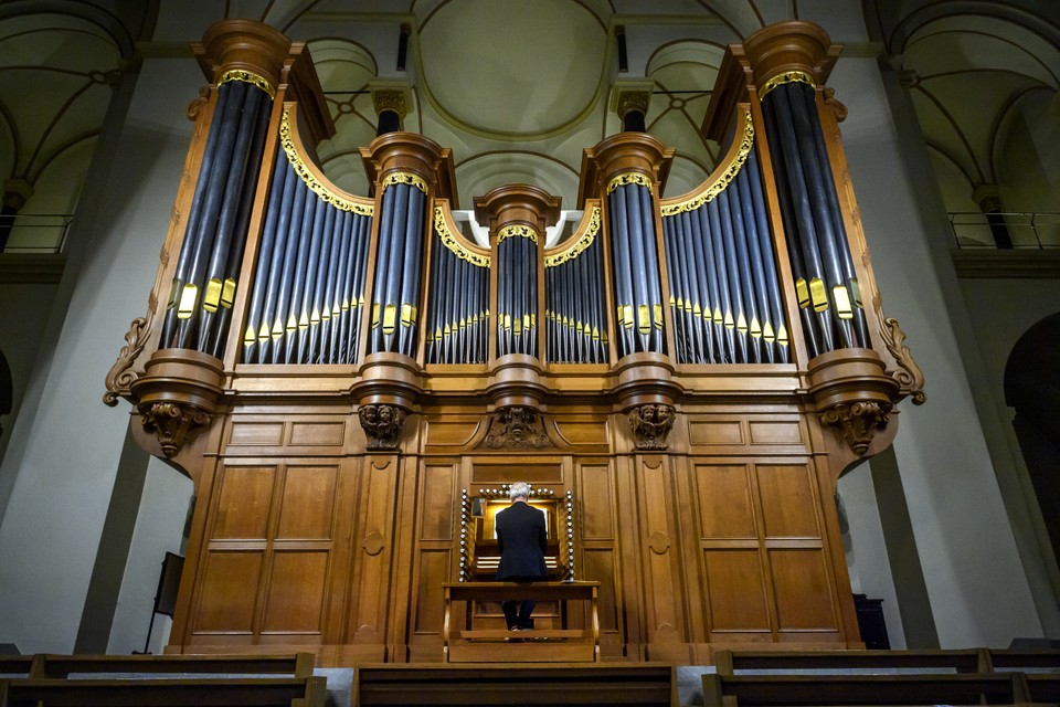 Het orgel van de Sint Servaasbasiliek in Maastricht waar Marcel Verheggen de vaste organist is. 