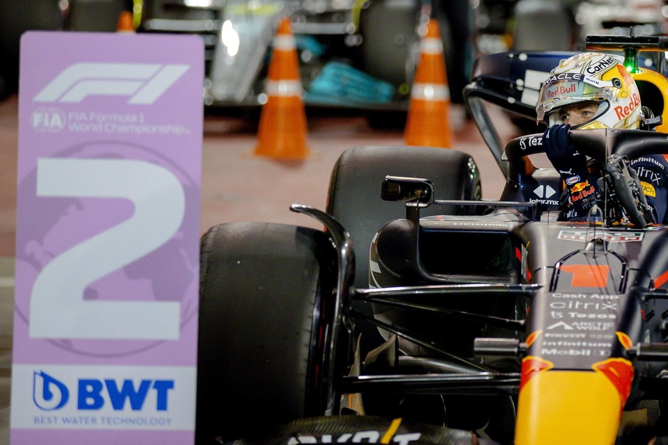 Max Verstappen van Red Bull Racing na afloop van de kwalificatie van de Bahrain F1 Grand Prix . 