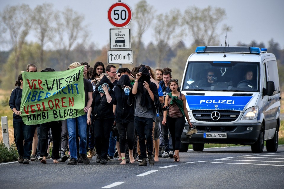 Protest tegen de bruinkoolwinning in Hambacher bos. 