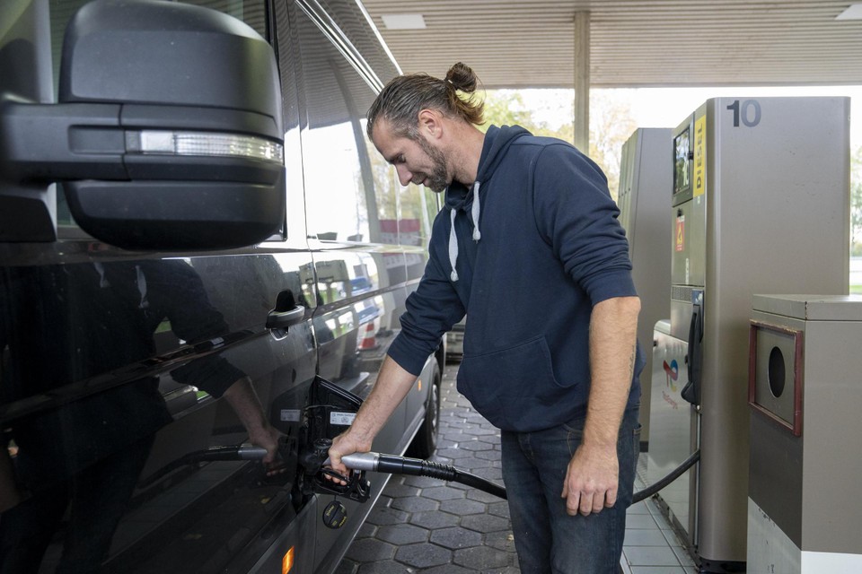 Gregor van de Weijer worstelt met de hoge dieselprijzen.  